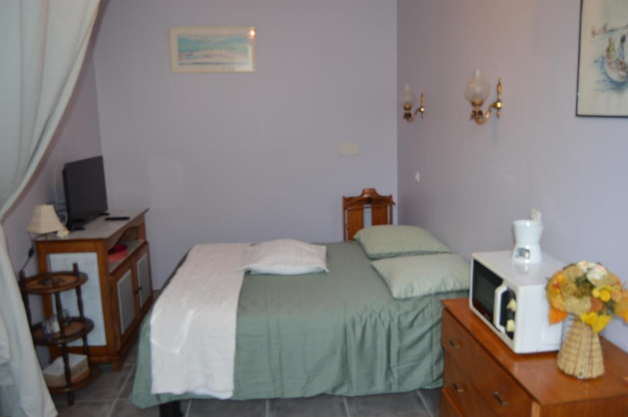 Chambre Charentaise Vars  Esterno foto